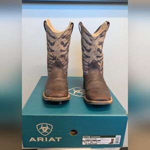 Ariat Kids' Brown and Tan Cowboy Boots